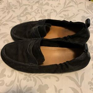 Fitflop size 8 1/2 black suede